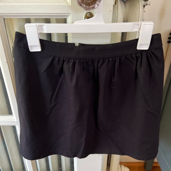 Size 4 jcrew black mini skirt - Picture 2 of 3